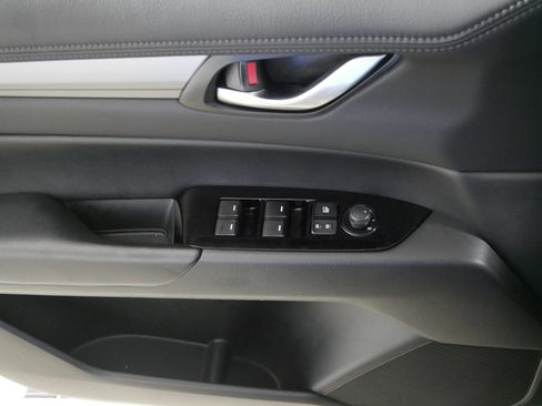 Used 2025 MAZDA CX-5 AWD 2.5 S w/ Select Package image 19