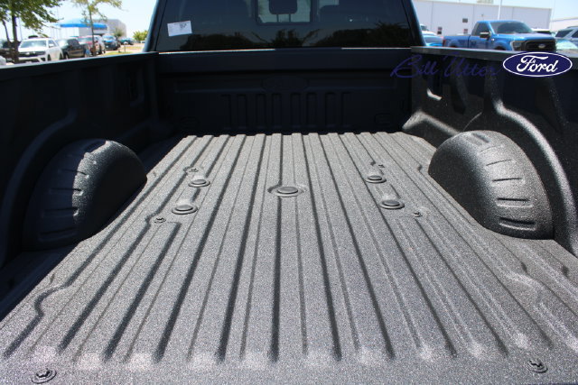 New 2026 Ford F350 Lariat w/ Black Appearance Package AWD/4WD image 6
