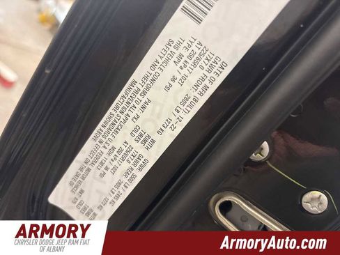 Used 2023 Jeep Cherokee Altitude Lux image 43