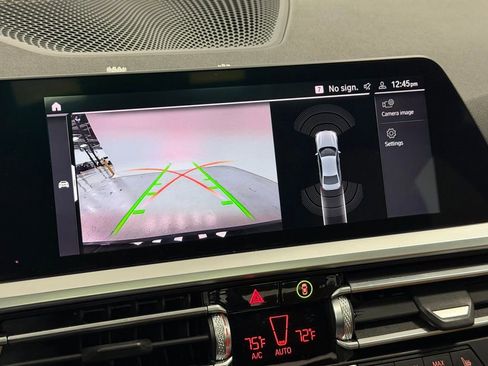 Used 2022 BMW 330i xDrive Sedan w/ Driving Assistance Package image 21