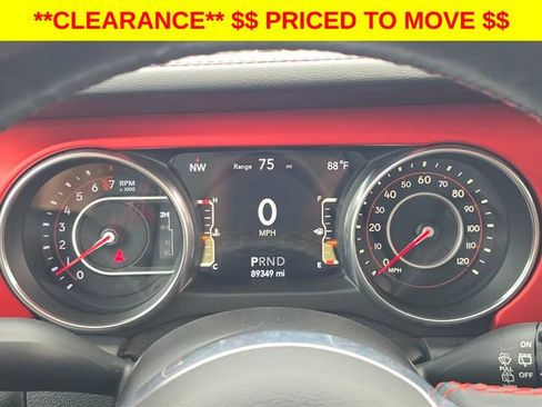 Used 2018 Jeep Wrangler Unlimited Rubicon w/ Cold Weather Group AWD/4WD image 21