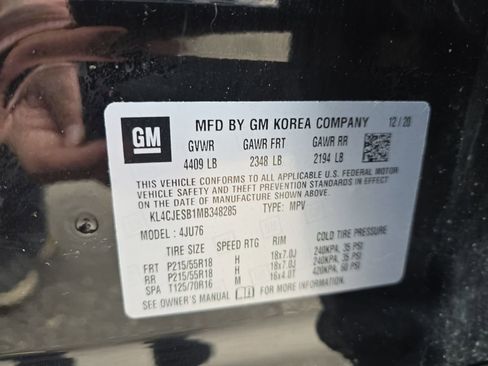 Certified 2021 Buick Encore Preferred AWD/4WD image 34