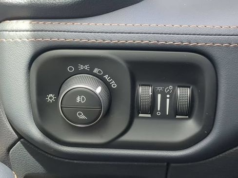 Used 2025 RAM 1500 Tungsten w/ Bed Utility Group AWD/4WD image 29