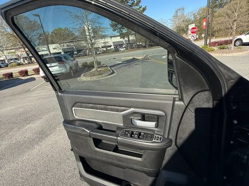 Used 2023 RAM 2500 Big Horn w/ Level 1 Equipment Group image 19