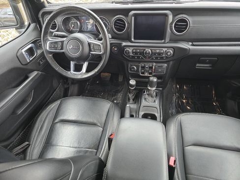 Used 2021 Jeep Wrangler Unlimited Sahara image 33