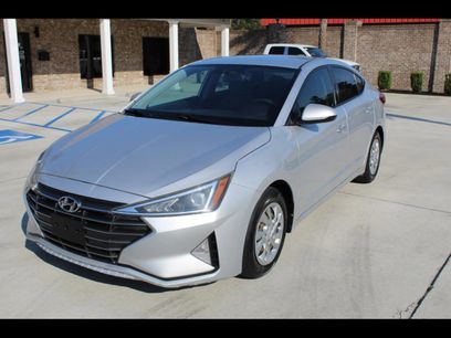 Used 2019 Hyundai Elantra SE