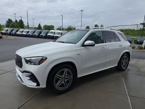 Certified 2025 Mercedes-Benz GLE 53 AMG 4MATIC image 10