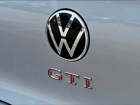 New 2025 Volkswagen GTI SE image 15