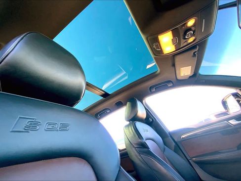 Used 2017 Audi SQ5 Premium Plus w/ Technology Package image 13