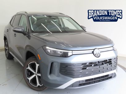 New 2025 Volkswagen Tiguan SE