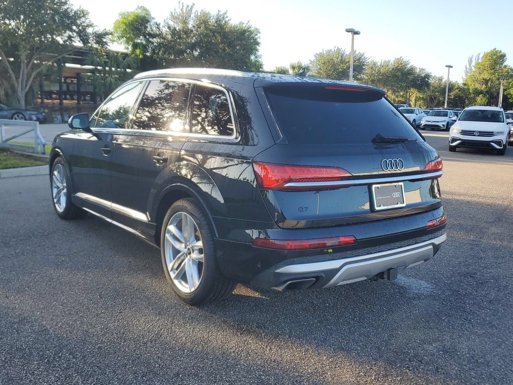 Certified 2025 Audi Q7 3.0T Premium Plus w/ Premium Plus Package AWD/4WD image 7
