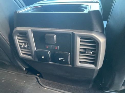 Used 2019 Ford F150 Platinum image 24