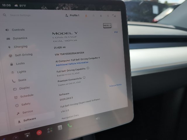 Used 2025 Tesla Model Y Long Range AWD/4WD image 13