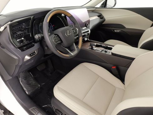 Used 2024 Lexus RX 350 Premium w/ Cold Area Package AWD/4WD image 29