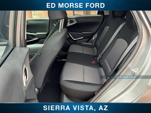Used 2025 Kia Soul LX FWD image 16