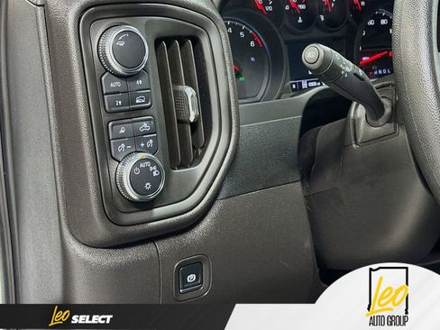 Used 2025 GMC Sierra 1500 Pro w/ Pro Value Package image 10