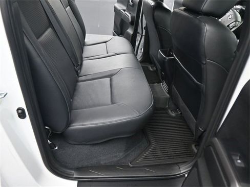 Used 2023 Toyota Tacoma TRD Sport image 14