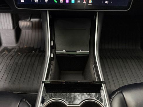 Used 2018 Tesla Model 3 Long Range RWD image 50