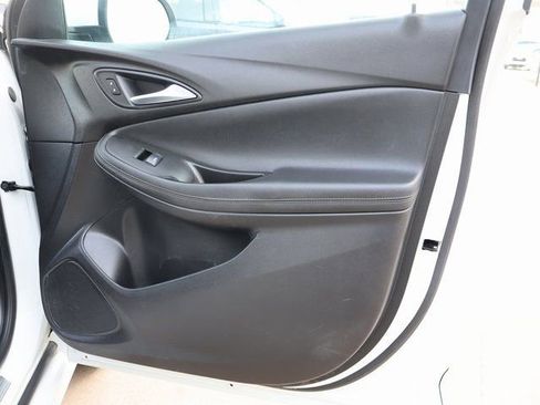 Certified 2023 Buick Encore GX Select w/ Sport Touring Package image 11