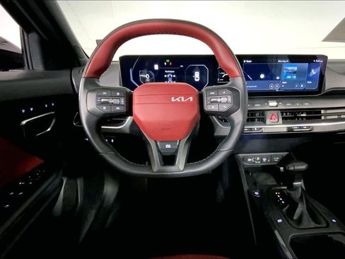 Certified 2025 Kia K4 GT-Line w/ GT-Line Premium Package FWD image 5
