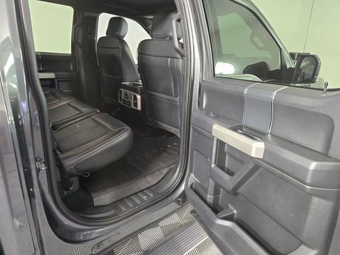 Used 2019 Ford F150 Lariat w/ Equipment Group 502A Luxury image 13