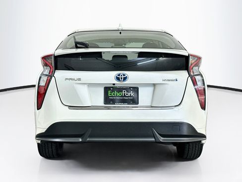 Used 2017 Toyota Prius Three Touring w/ Carpet Mat Package FWD image 7