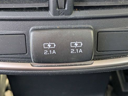 Used 2021 Subaru Forester Limited w/ Popular Package #3 image 17