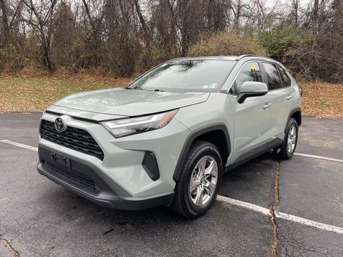 Used 2023 Toyota RAV4 XLE image 7