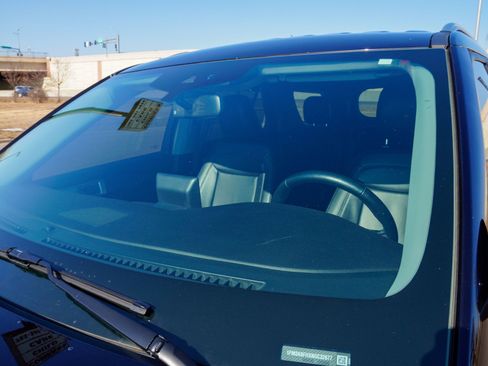 Used 2022 Ford Explorer Limited w/ Limited Technology Package image 36