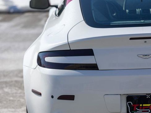Used 2006 Aston Martin V8 Vantage Coupe image 21