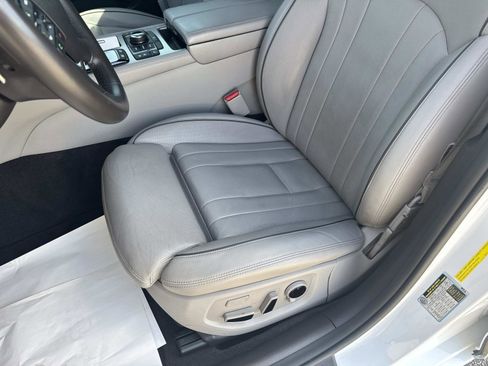 Used 2018 Genesis G80 3.8 w/ Option Group 03 RWD image 19