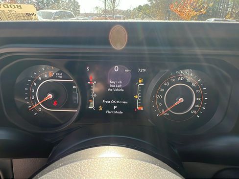 New 2026 Jeep Gladiator Mojave w/ Safety Group image 24