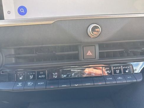 Used 2024 Toyota Crown Platinum image 29