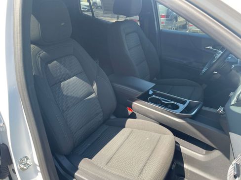 Used 2025 Chevrolet Equinox LT image 35