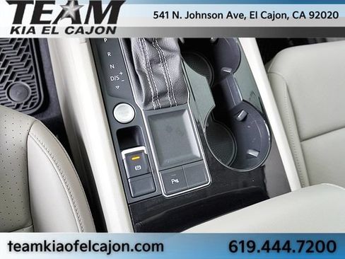 Used 2023 Volkswagen Atlas SE w/ Panoramic Sunroof Package FWD image 35