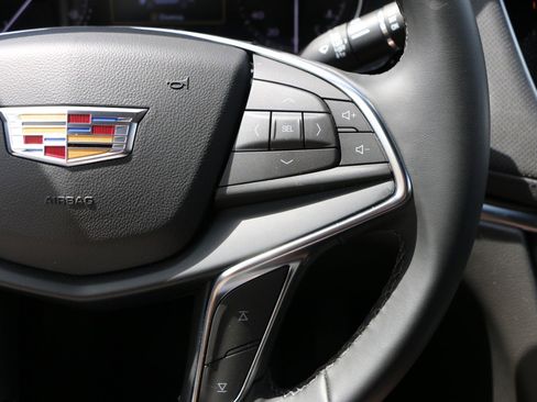 Used 2025 Cadillac XT5 Luxury image 20