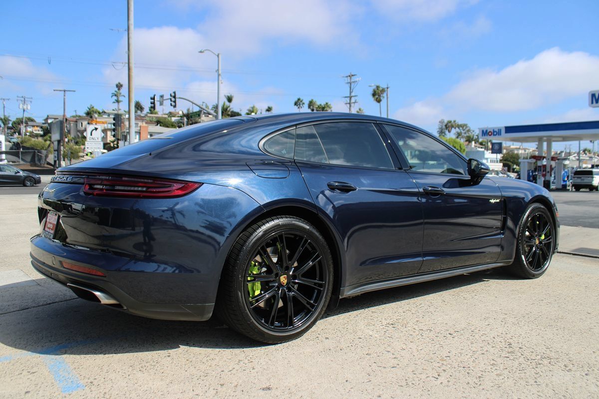 Used 2020 Porsche Panamera 4 E-Hybrid AWD/4WD image 6