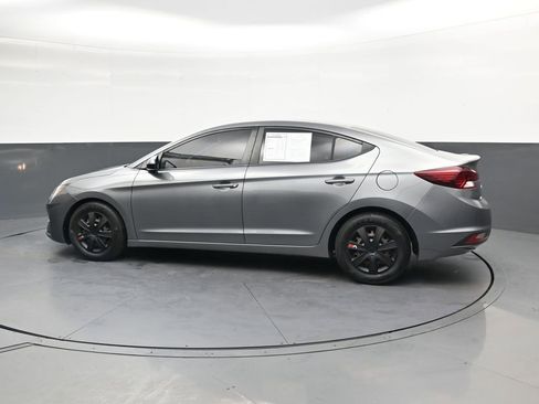 Used 2020 Hyundai Elantra SE FWD image 7