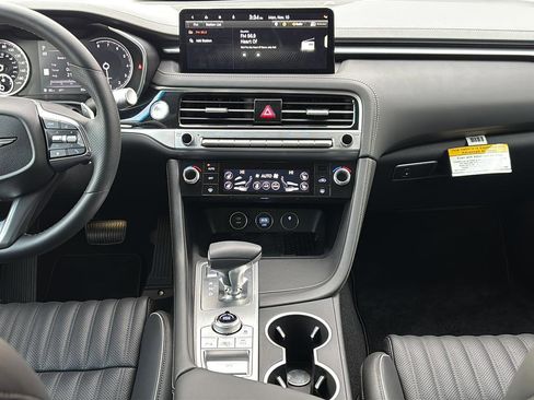 Certified 2026 Genesis G70 2.5T Prestige image 23