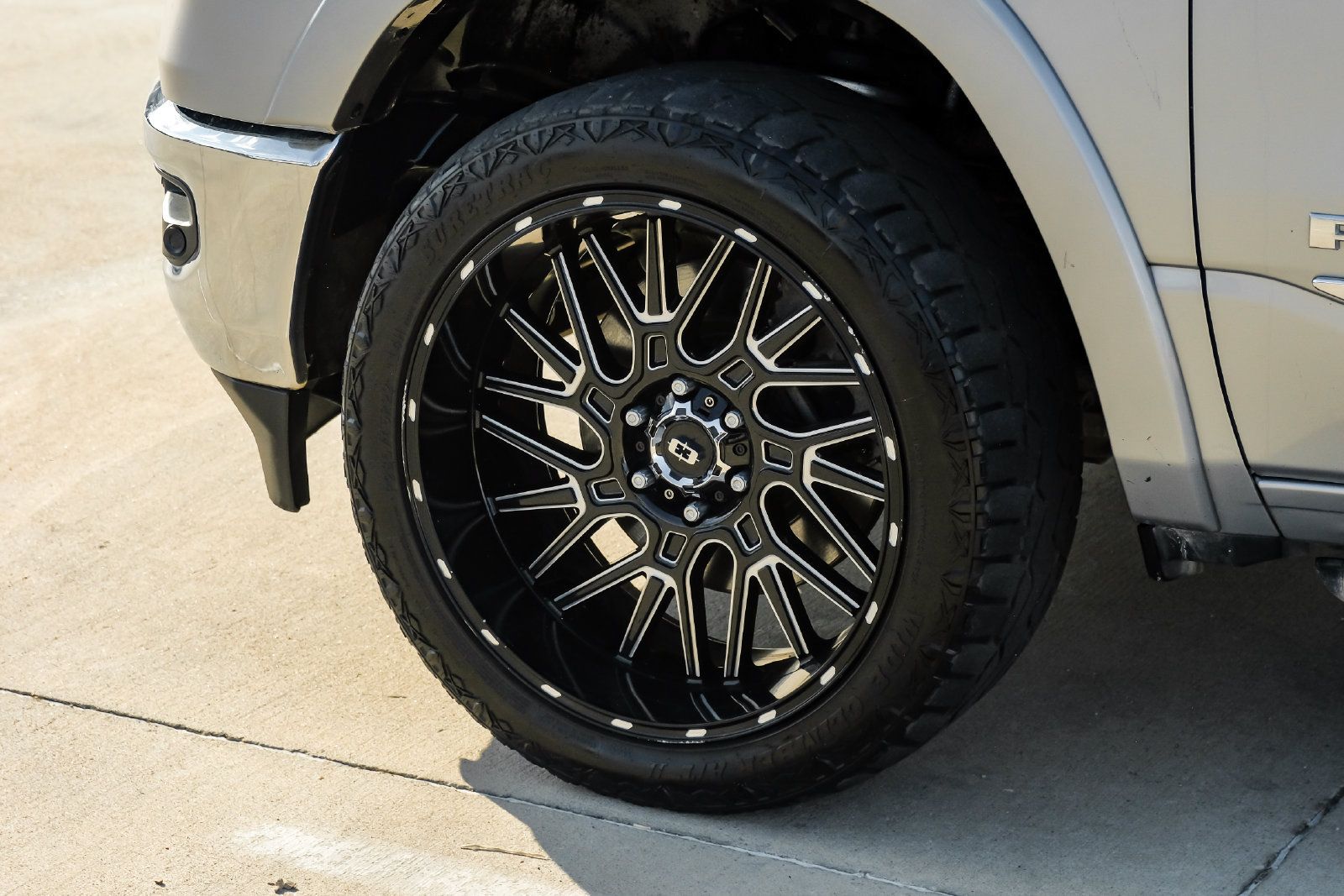 Used 2020 RAM 1500 Limited AWD/4WD image 58
