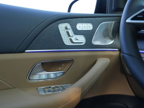 New 2026 Mercedes-Benz GLE 580 4MATIC image 43