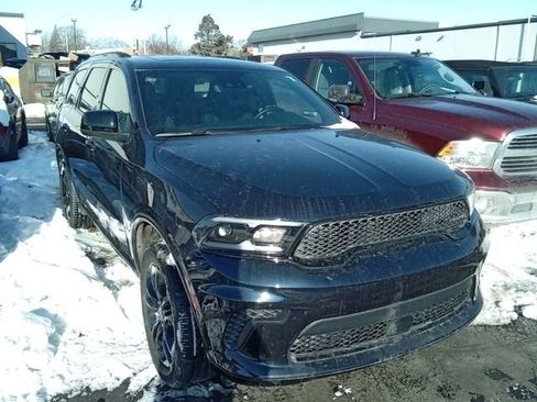 Used 2024 Dodge Durango SXT w/ SXT Blacktop Group image 11