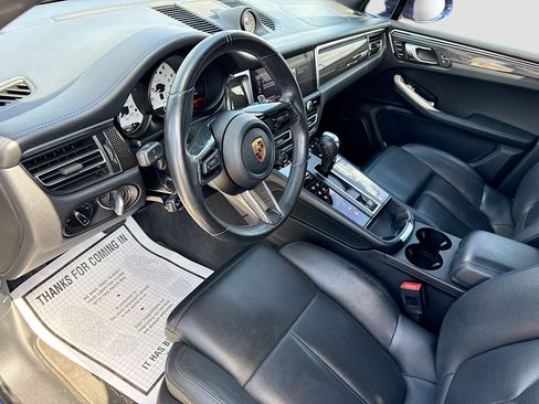 Used 2023 Porsche Macan S AWD/4WD image 25