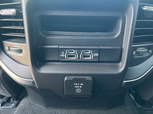 Used 2019 RAM 1500 Big Horn image 28