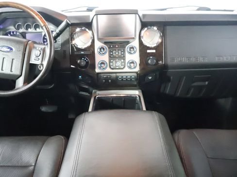 Used 2015 Ford F250 Platinum w/ Snow Plow Prep Package AWD/4WD image 27