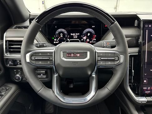 New 2026 GMC Yukon XL Elevation w/ Elevation Premium Package AWD/4WD image 23