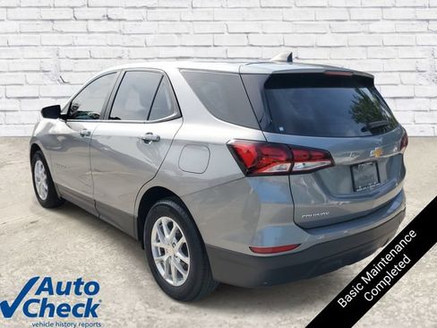 Used 2024 Chevrolet Equinox LS FWD image 2