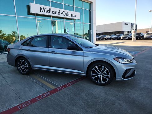 New 2026 Volkswagen Jetta Sport image 8