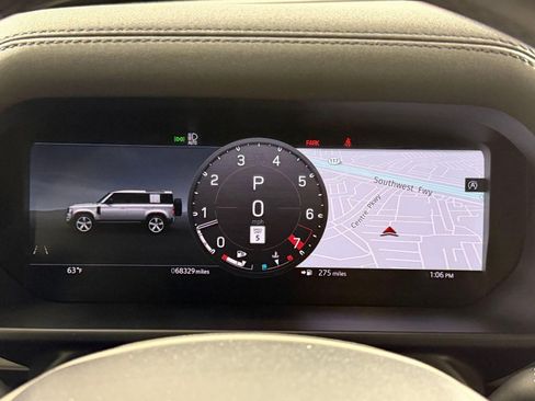 Used 2023 Land Rover Defender 110 S image 16