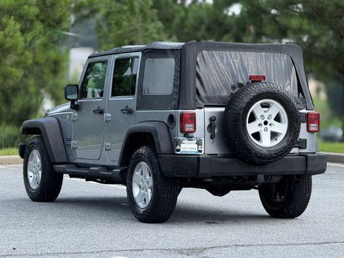 Used 2016 Jeep Wrangler Unlimited Sport w/ Quick Order Package 24S AWD/4WD image 10